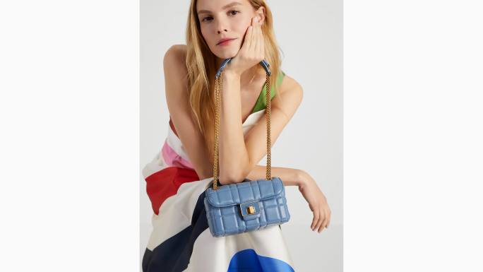 žene Kate Spade manta plava evelyn prošiveni mali rameni crossbody pribor 04HN231