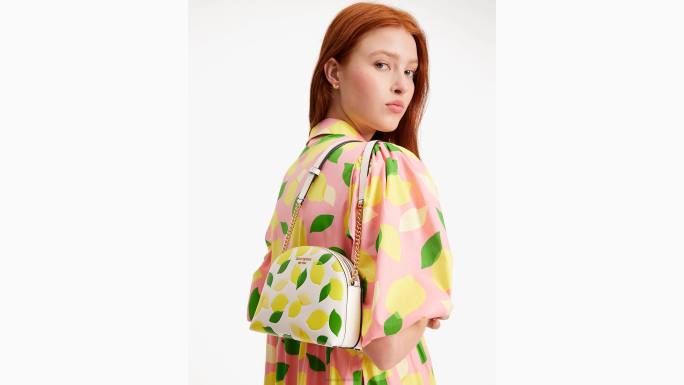 žene Kate Spade pergamena multi morgan lemon toss reljefna kupola s dvostrukim patentnim zatvaračem preko ramena pribor 04HN120