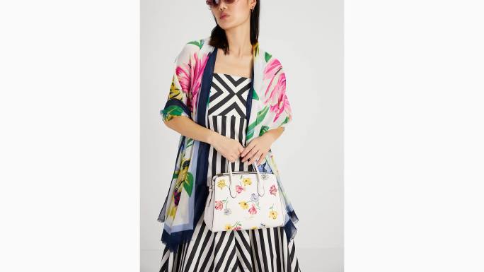 žene Kate Spade krema multi knott tulip toss reljefna srednja torba pribor 04HN170